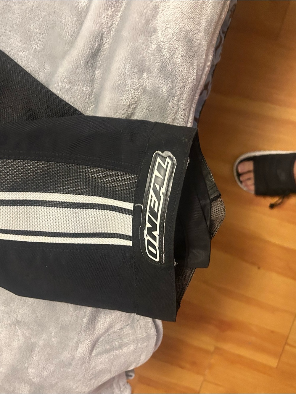 O'Neal Men's Black Athletic Shorts with Gray Stripe